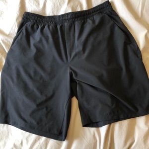 Black Lululemon shorts 9”